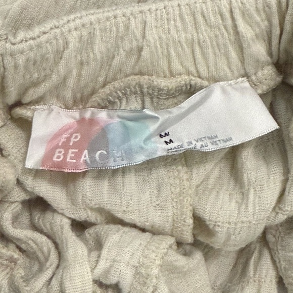 Free People Beach La La Flutter Sleeve Romper in Wet Plaster Mint Green size M - Picture 7 of 9